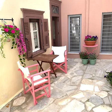 Traditional Wood And Stone Villa Ermoupoli